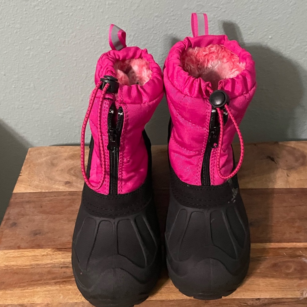 Cozy Pink and Black Kids Snow Boots
